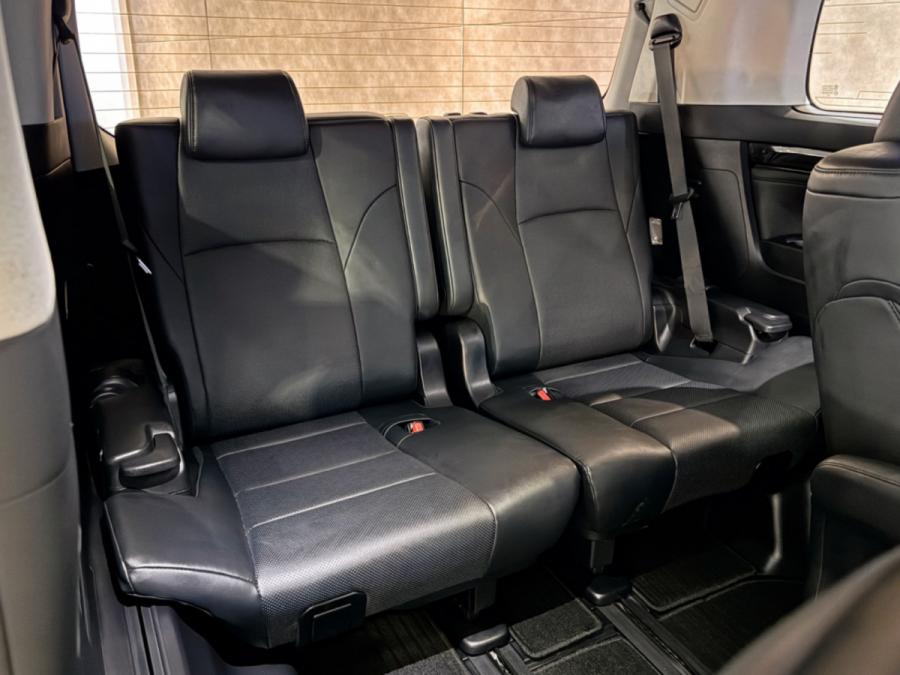 Vellfire 2.5 ZG Modellista - Image 5